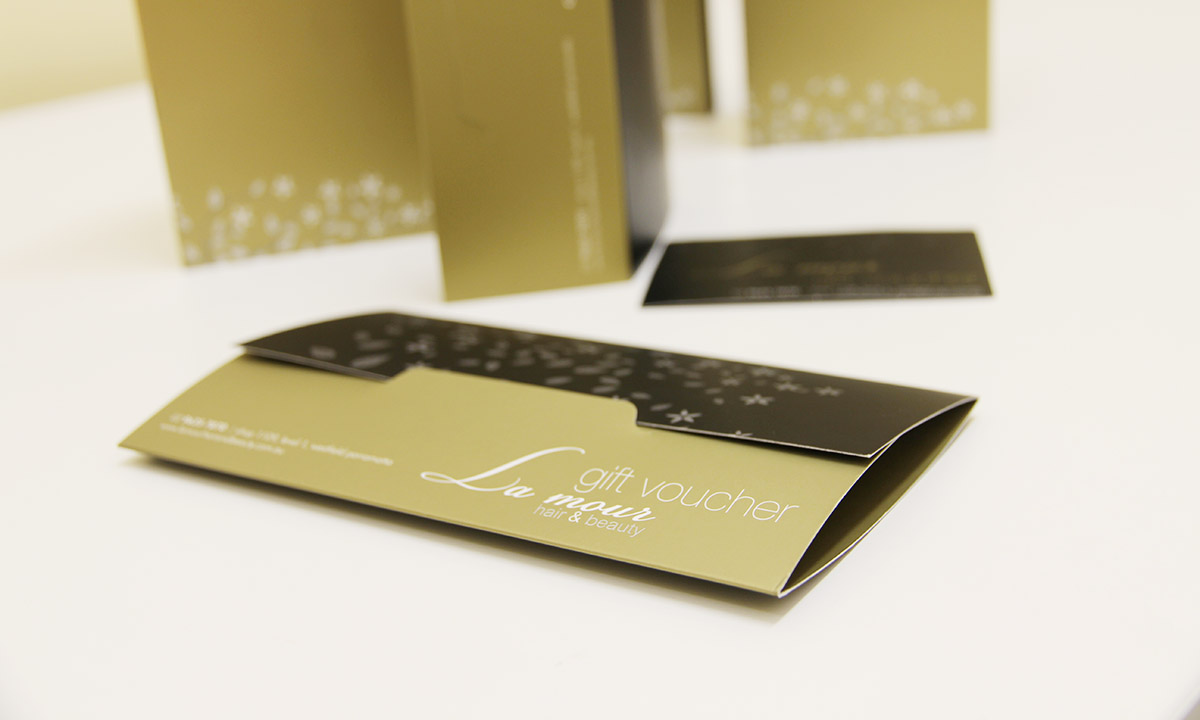 luxury-gift-voucher-kit-design